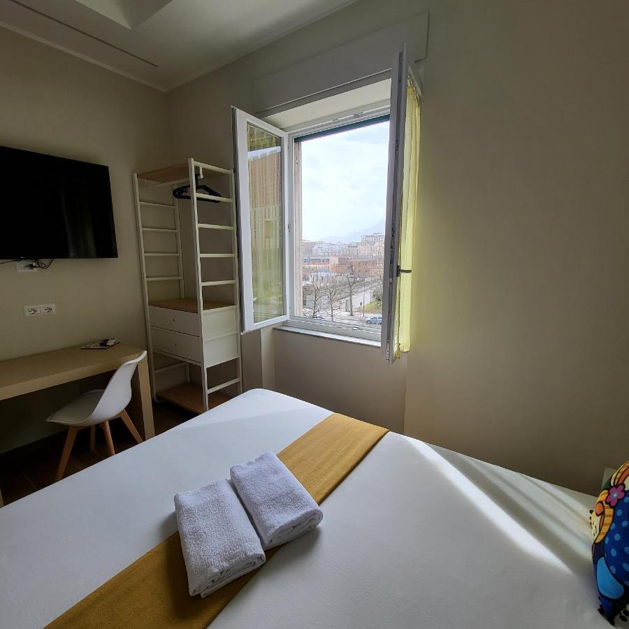 B&B Salerno Urban Suite 57 Εξωτερικό φωτογραφία
